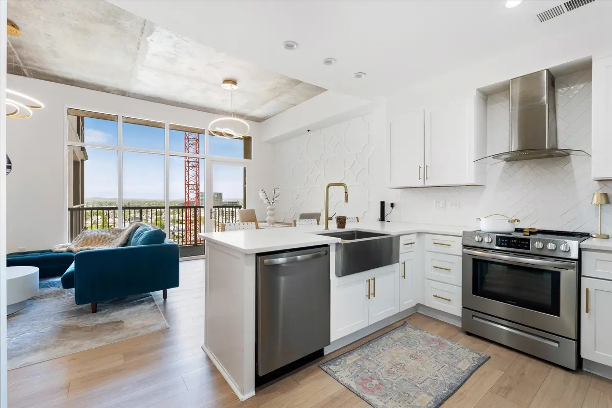 1510 Demonbreun St #807, Nashville, TN 37203 - Image #1