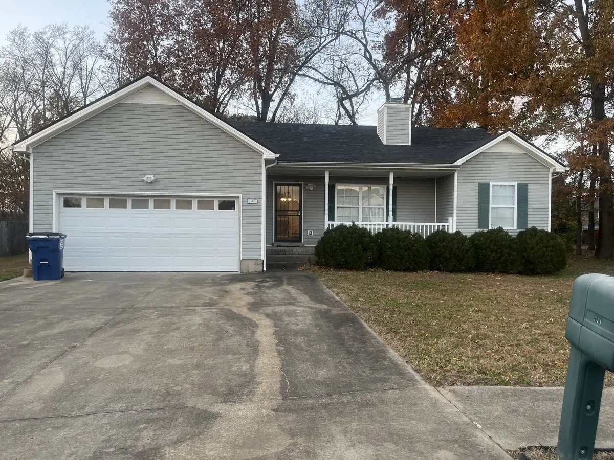 390 Paris Dr, Clarksville, TN 37042 - Image #1