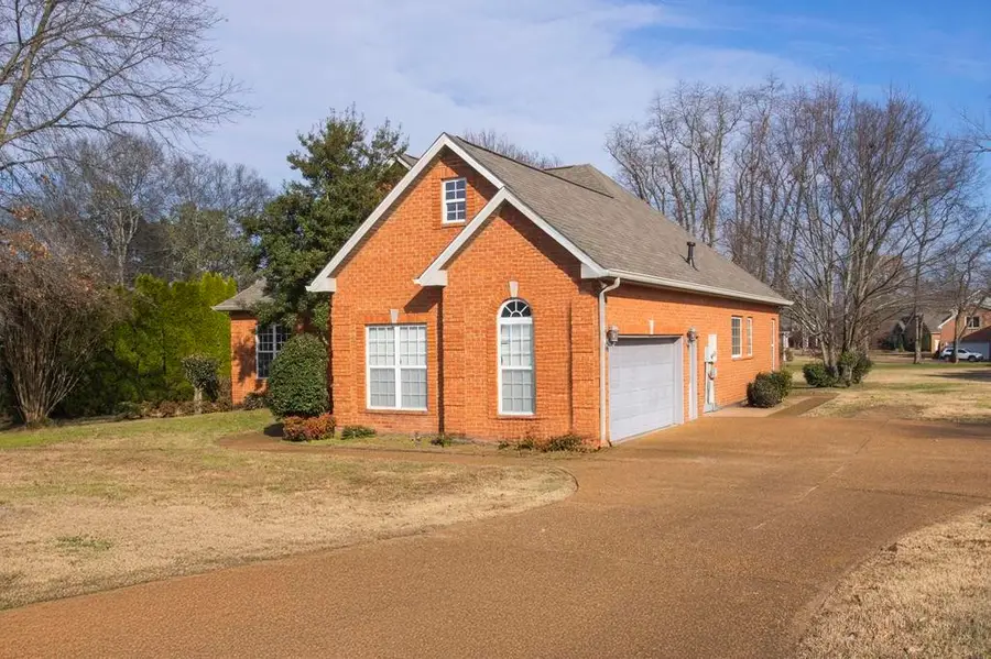 3007 Nottingham Cir W, Mount Juliet, TN 37122 - Image #2