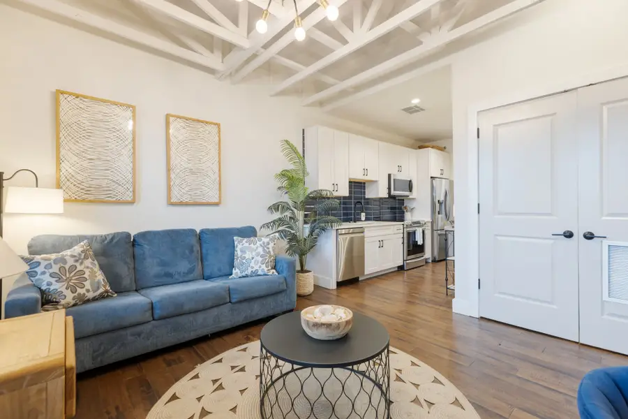 612 21st Ave N #411, Nashville, TN 37203 - Image #2