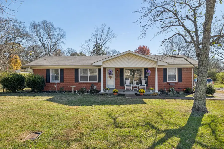 1009 Hart St, Gallatin, TN 37066 - #3