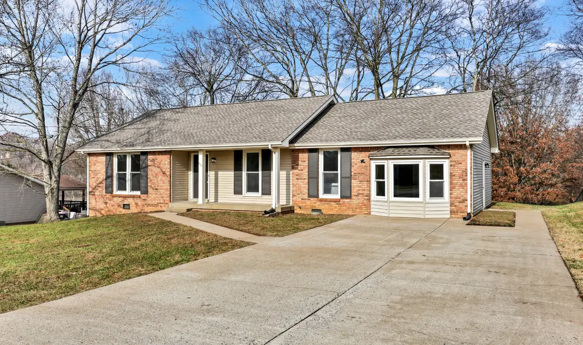 735 Jace Dr, Clarksville, TN 37040 - Image #1