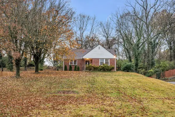 719 Woodmere Dr, Nashville, TN 37217