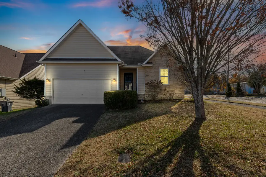 2025 Green Timbers Dr, Antioch, TN 37013 - Image #2