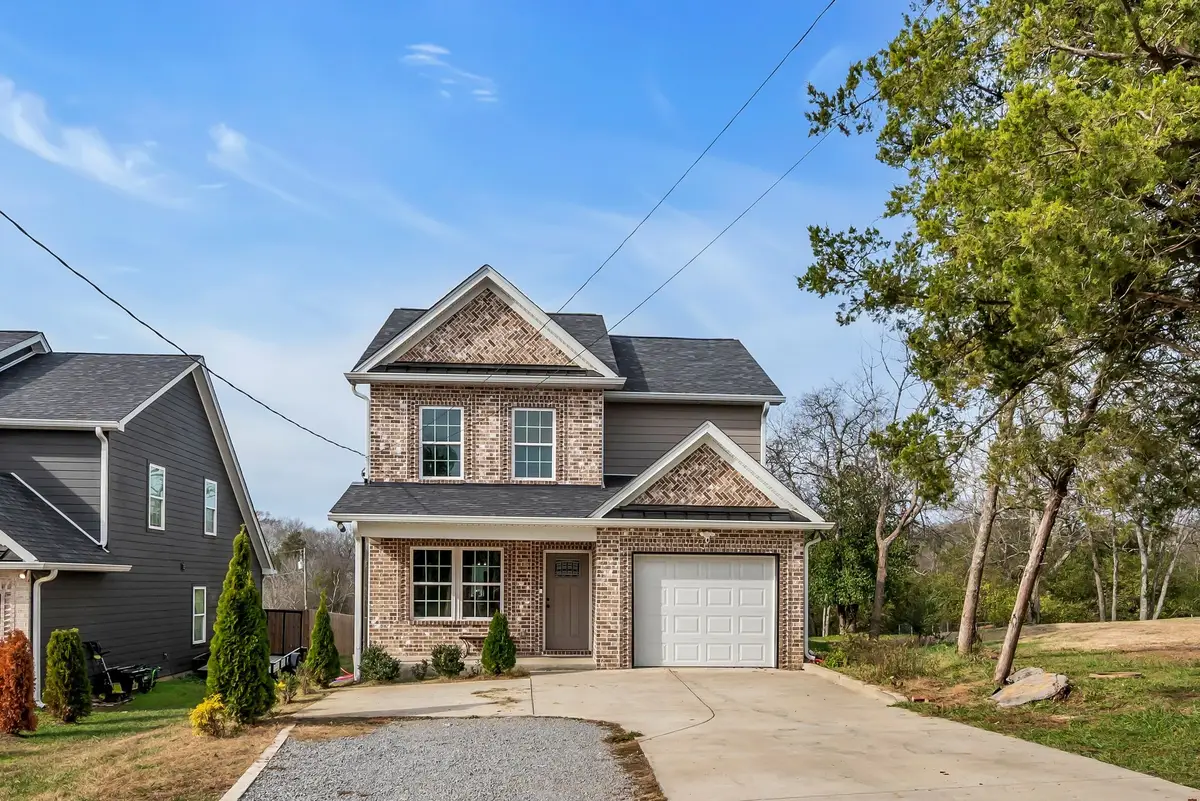 412 Larkin Springs Rd, Madison, TN 37115 - Image #1