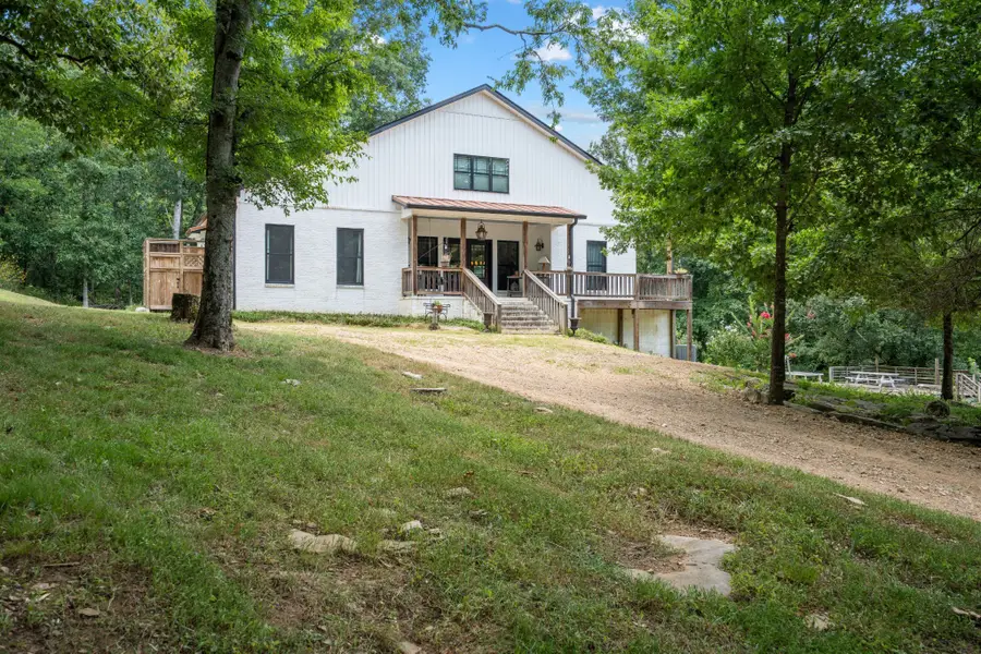 170 Rodeo Dr, Columbia, TN 38401 - Image #2