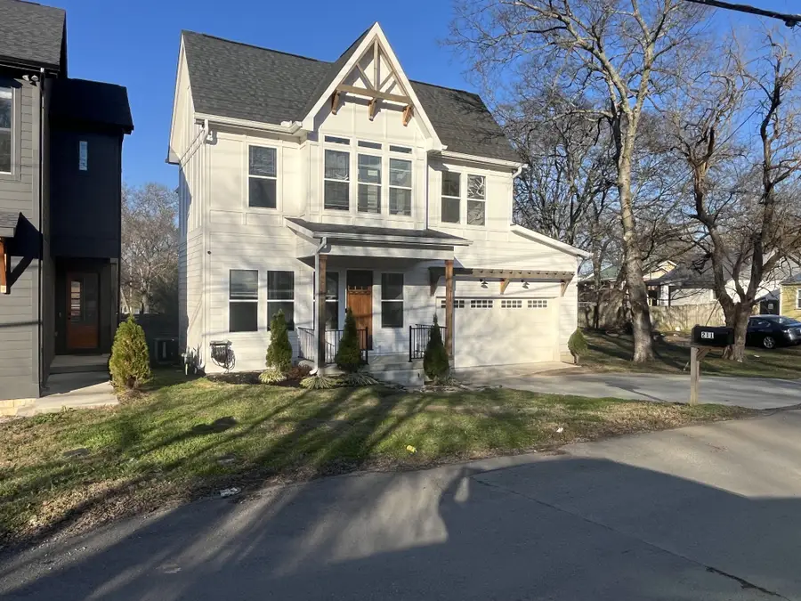 211 Rogers Ave, Lebanon, TN 37087 - Image #2