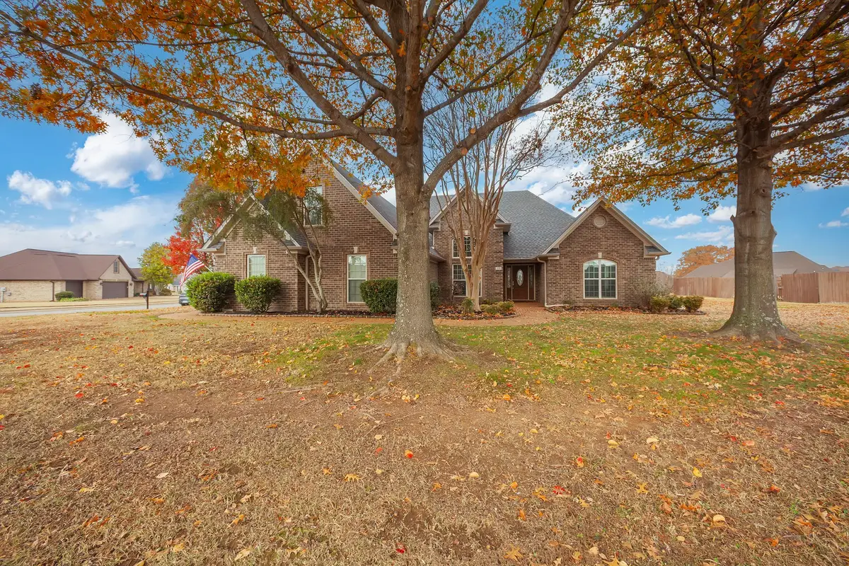 335 Short Leaf Dr, Medina, TN 38355 - Image #1