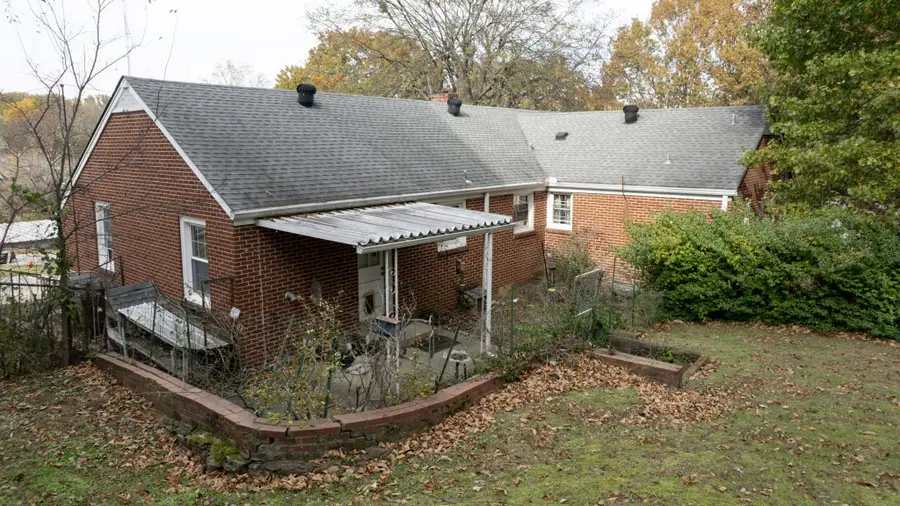 5703 Vine Ridge Dr, Nashville, TN 37205 - Image #2