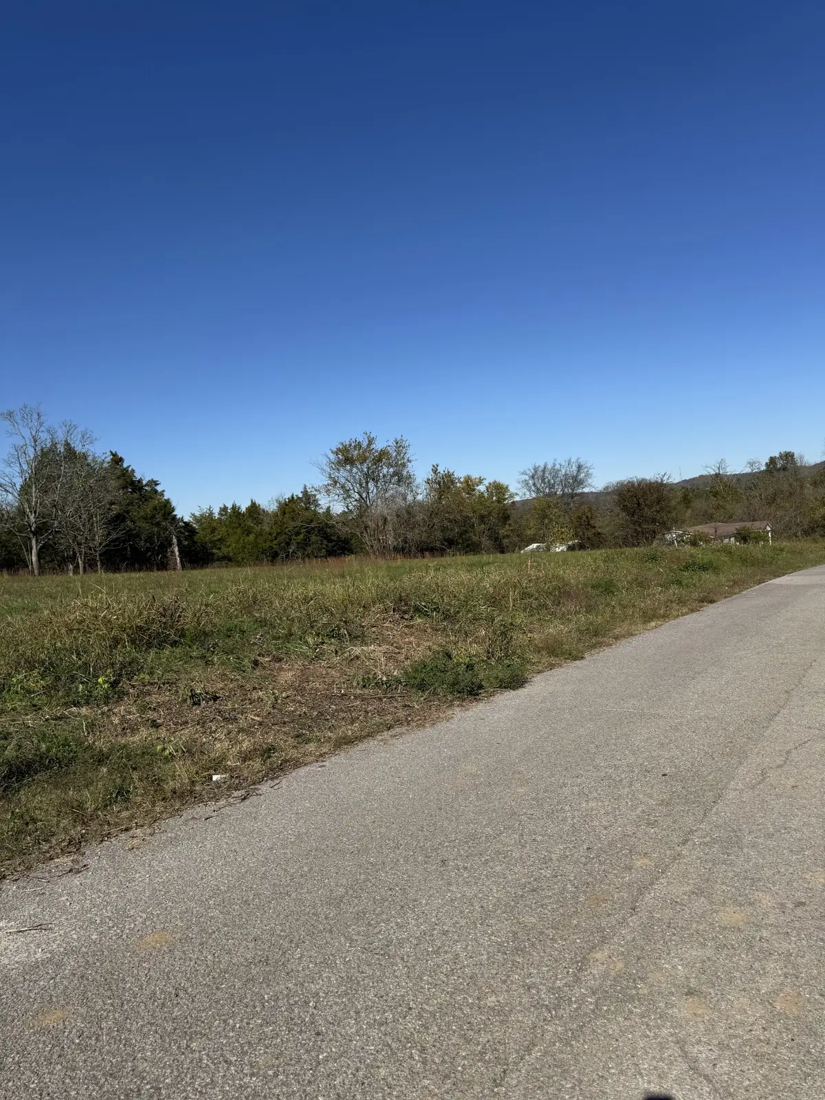 1555 E Stewarts Ln, Nashville, TN 37218 - Image #1