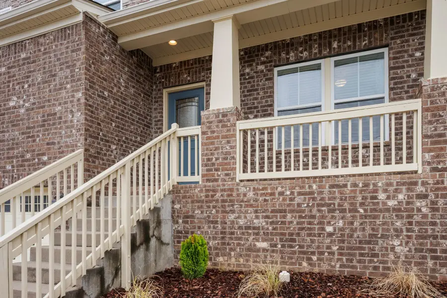 2569 Jordan Ridge Dr, Nashville, TN 37218 - Image #3