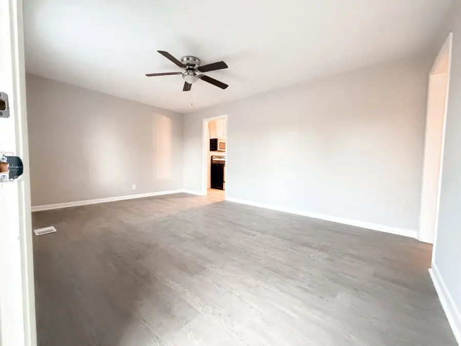 1906 Gardner Dr, Murfreesboro, TN 37130 - Image #3