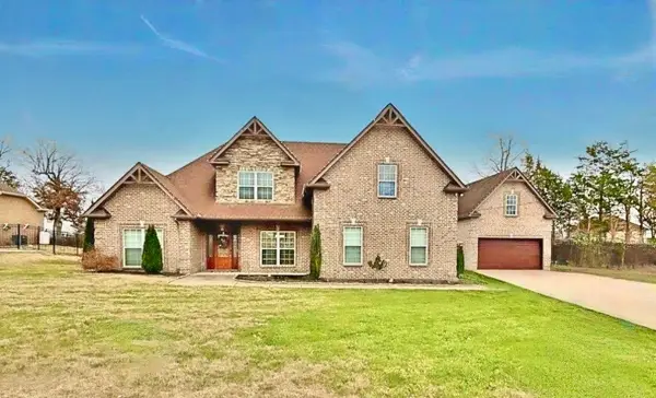 1120 Rivercrest Dr, Murfreesboro, TN 37129