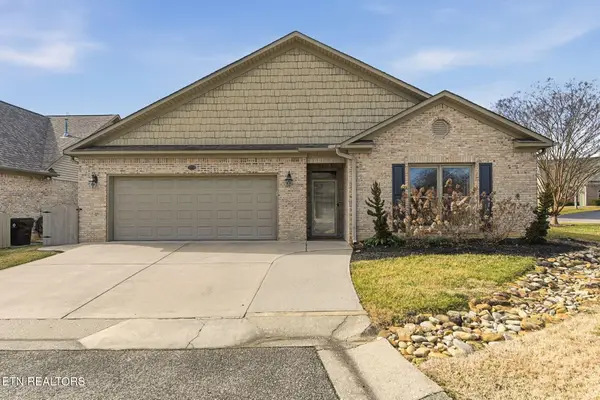 100 Dancer Lane, Oak Ridge, TN 37830