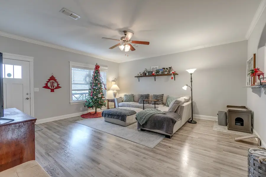 1240 Avery Dr, Murfreesboro, TN 37128 - Image #2