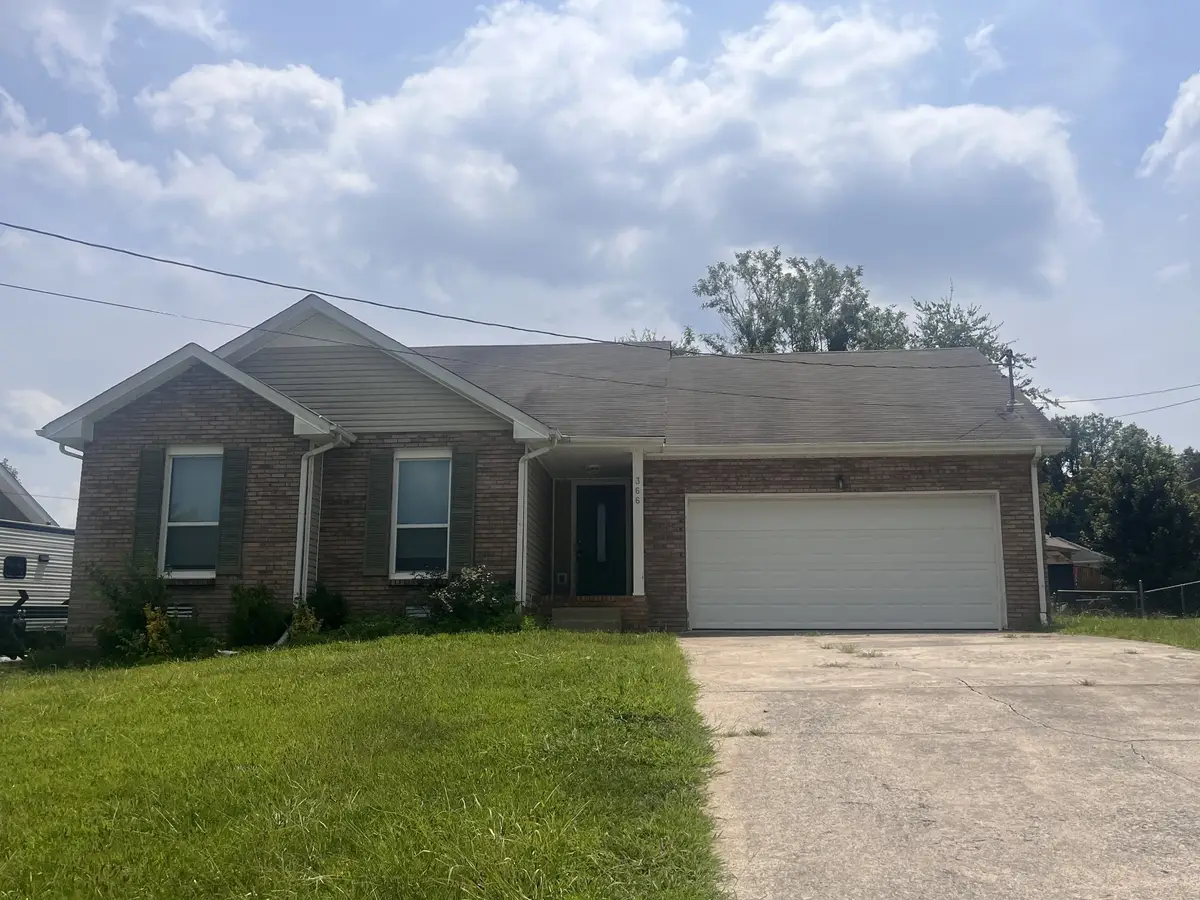366 Brook Mead Dr, Clarksville, TN 37042 - Image #1