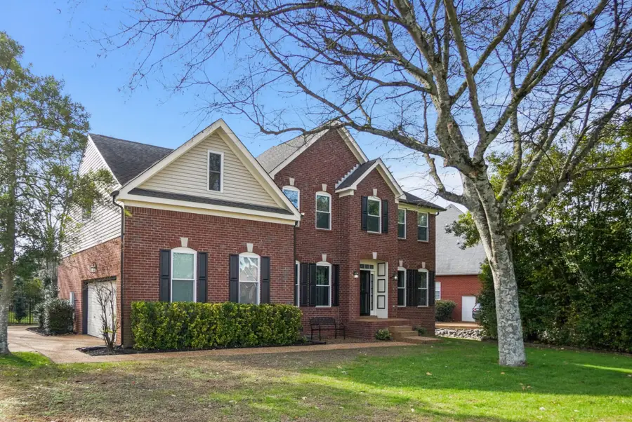 224 Spy Glass Way, Hendersonville, TN 37075 - Image #2