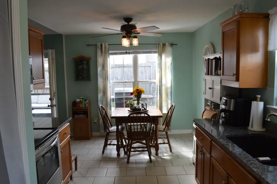 101 Berele Shepsele Ln, La Vergne, TN 37086 - Image #2