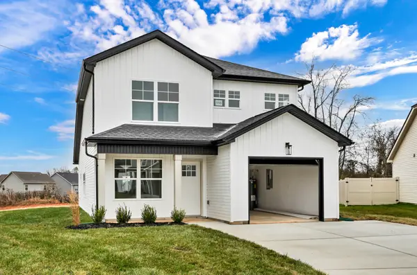 195 Quarry View Ct, Clarksville, TN 37043