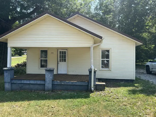 106 Hemlock St, Bruceton, TN 38317
