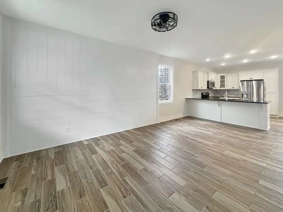 200 Hood St, Dover, TN 37058 - Image #2