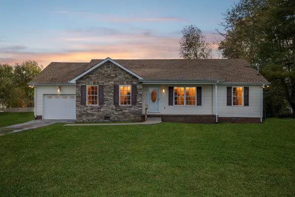 121 High St, Chapel Hill, TN 37034