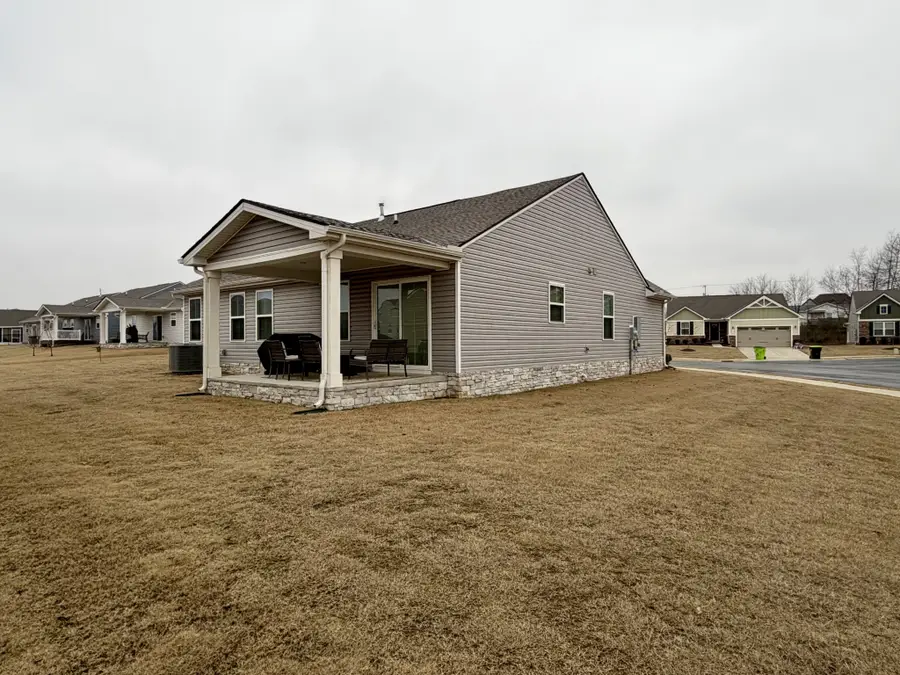 328 Carothers Way, White House, TN 37188 - Image #2