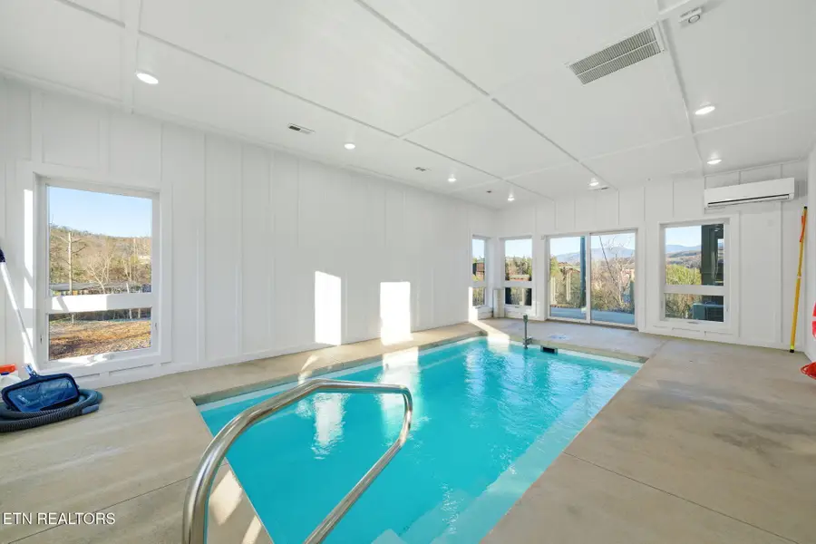 644 Ridge Top Loop, Gatlinburg, TN 37738 - Image #3