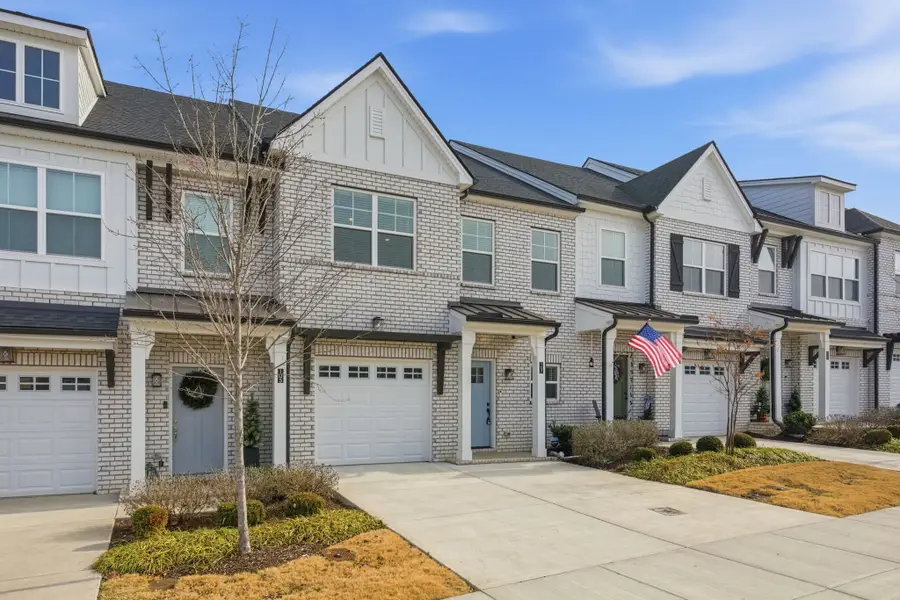 107 Dameron Dr, Hendersonville, TN 37075 - #3