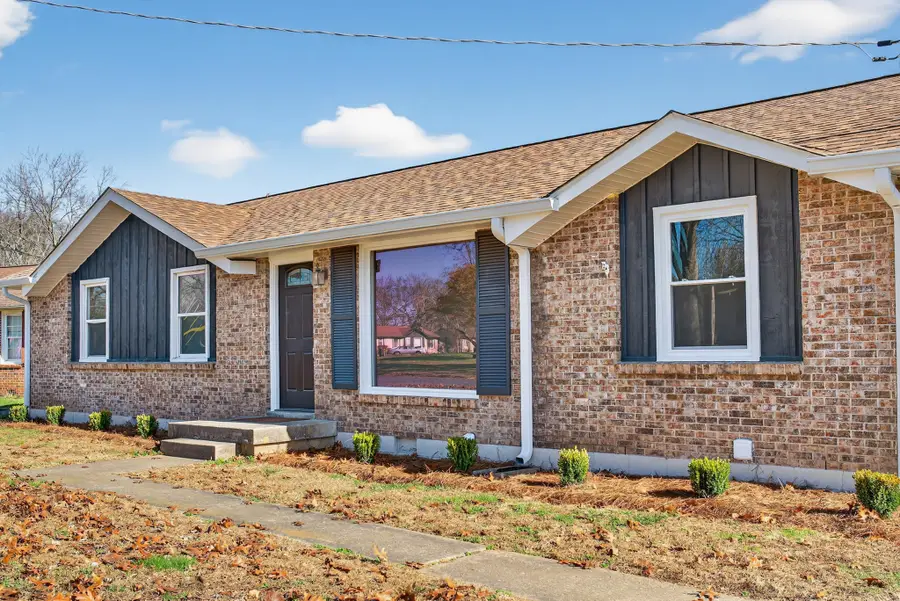 267 Southburn Dr, Hendersonville, TN 37075 - Image #3