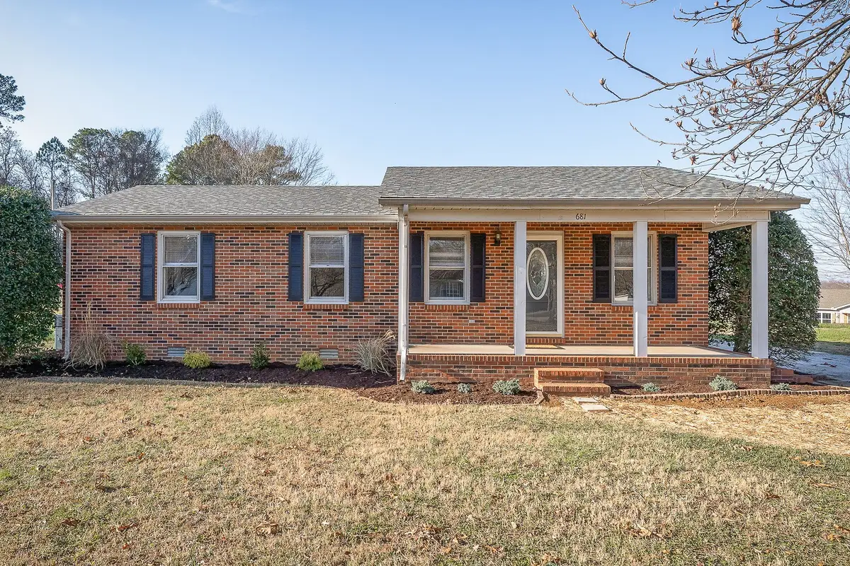 681 Hennessee Ave, Morrison, TN 37357 - Image #1