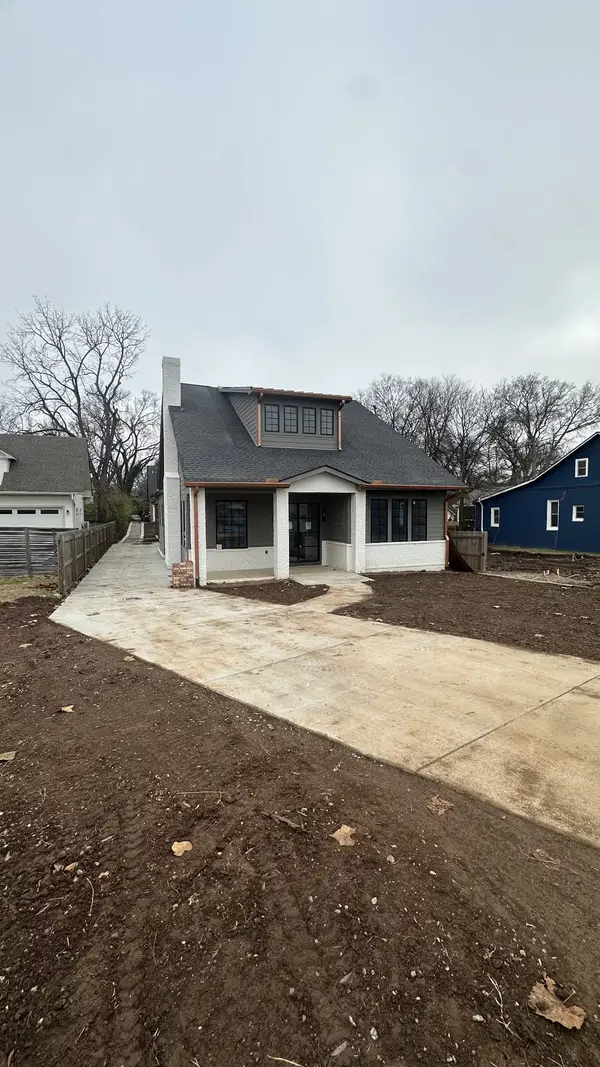 942 S Douglas Ave, Nashville, TN 37204