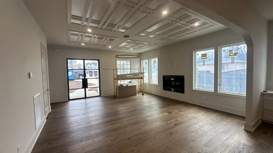 942 S Douglas Ave, Nashville, TN 37204 - Image #2