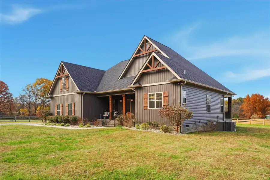 3006 Old Greenbrier Pike, Greenbrier, TN 37073 - Image #2