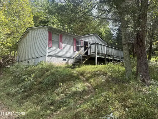 125 Old Hickory Lane, Tellico Plains, TN 37385