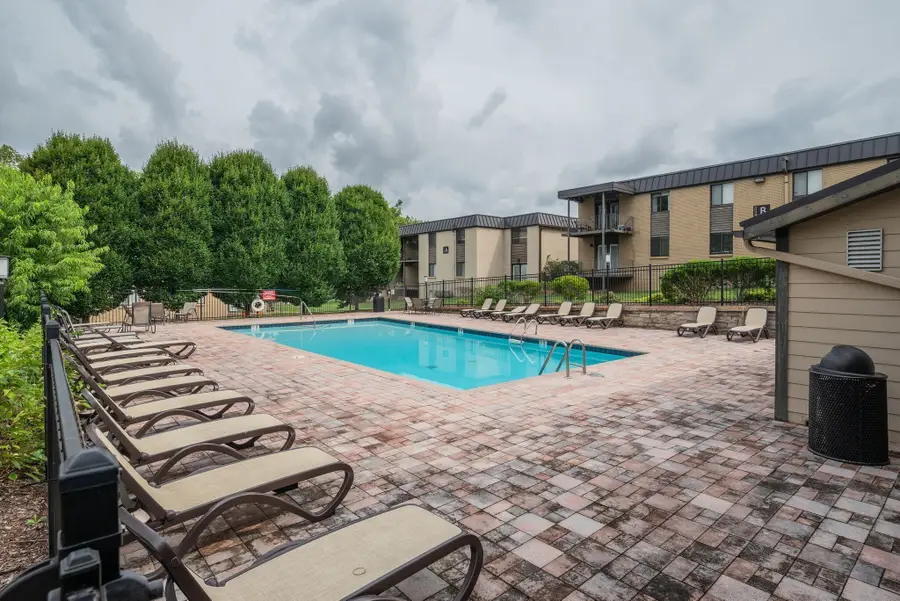 6680 Charlotte Pike #D13, Nashville, TN 37209 - Image #2