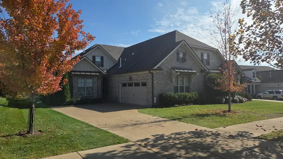 2279 Seven Points Cir, Hermitage, TN 37076 - Image #2