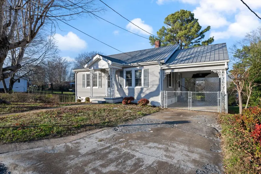 105 Arnold St, Centerville, TN 37033 - Image #2