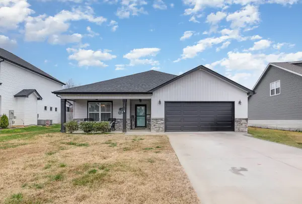 278 Crusaw Dr, Clarksville, TN 37043