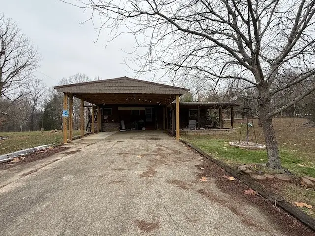 628 Prizer Point Rd, Cadiz, KY 42211 - Image #2