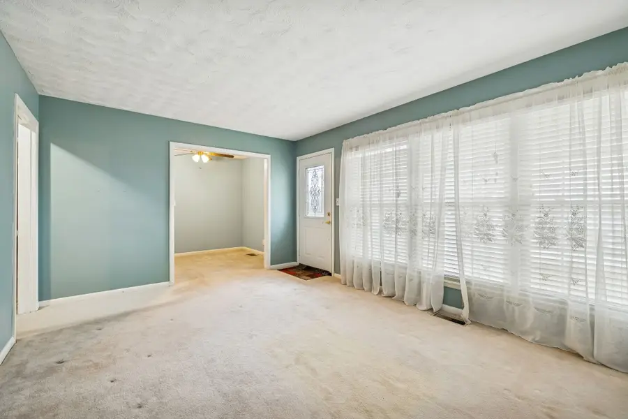 1117 Peninsula Dr, Gallatin, TN 37066 - Image #3