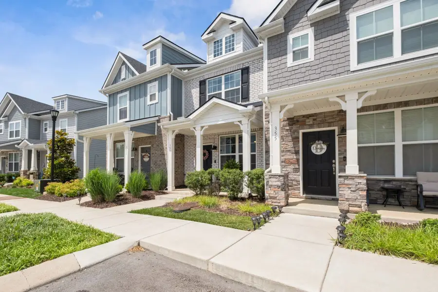 353 Victoria Dr, Lebanon, TN 37090 - Image #3