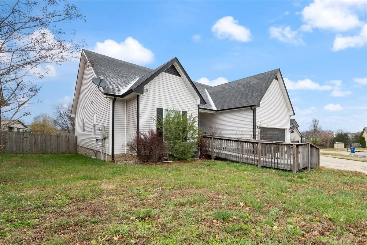 991 Guinevere Ct, Clarksville, TN 37040 - Image #1