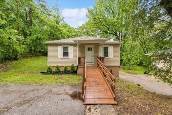 428 Hickory Hill Dr, Clarksville, TN 37040