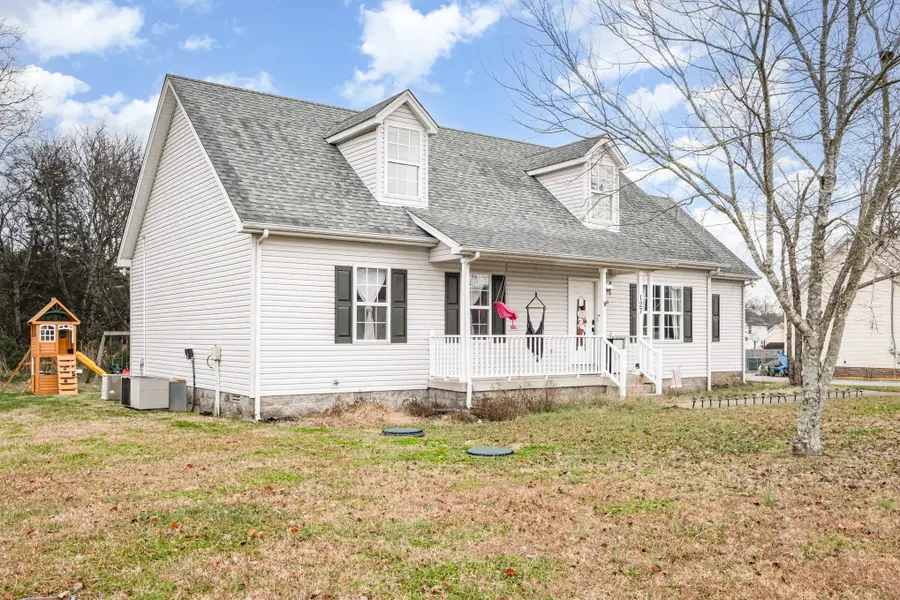 127 Mallow Dr, Christiana, TN 37037 - Image #2