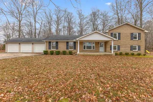 698 Houston Fielder Rd, Clarksville, TN 37043