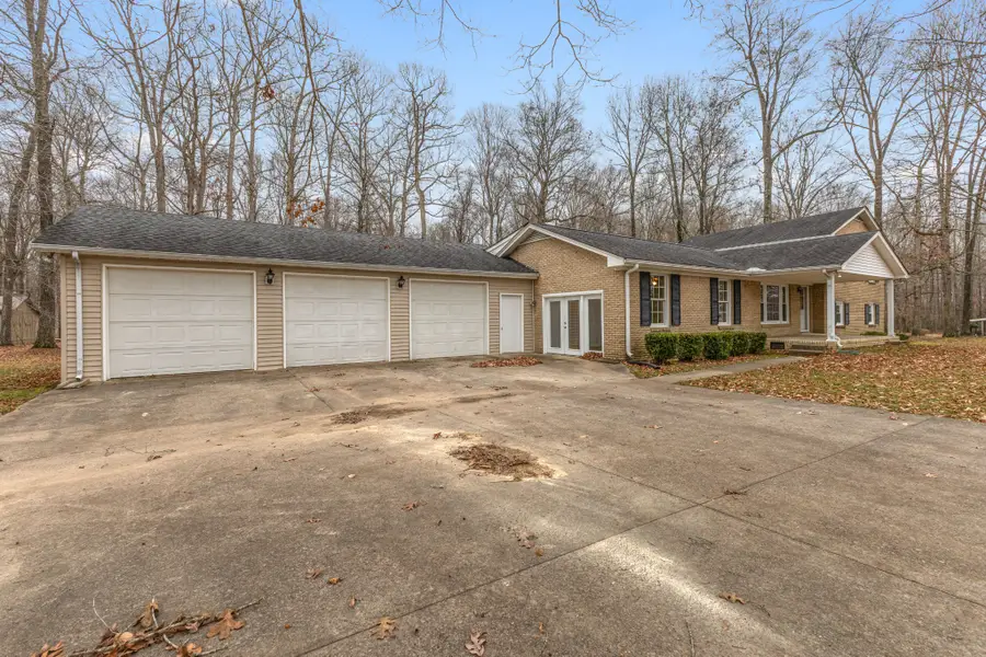 698 Houston Fielder Rd, Clarksville, TN 37043 - Image #2