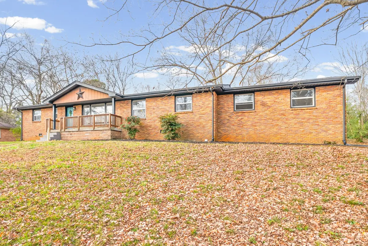 509 Rosewood Dr, Clarksville, TN 37043 - Image #1