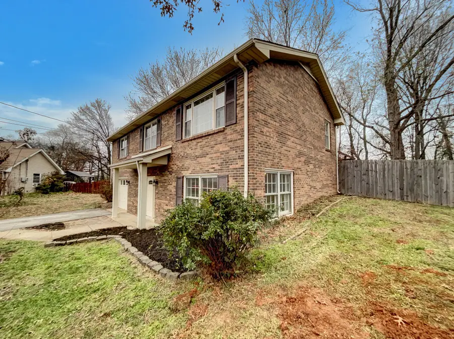 3799 Cloverbrook Dr, Clarksville, TN 37040 - Image #3