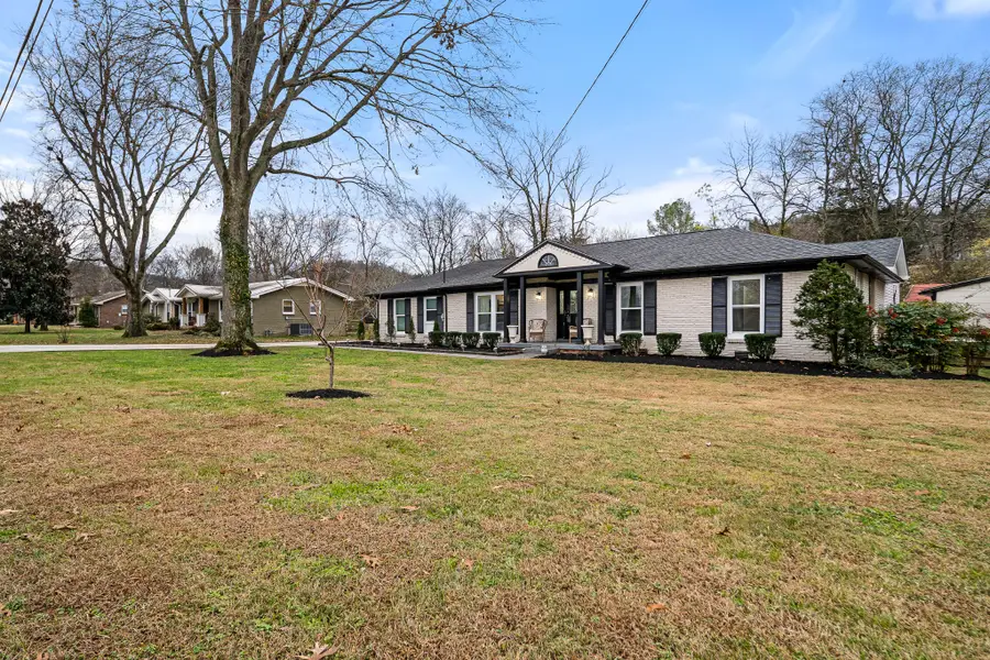 1013 Chapel Ct, Franklin, TN 37069 - Image #3